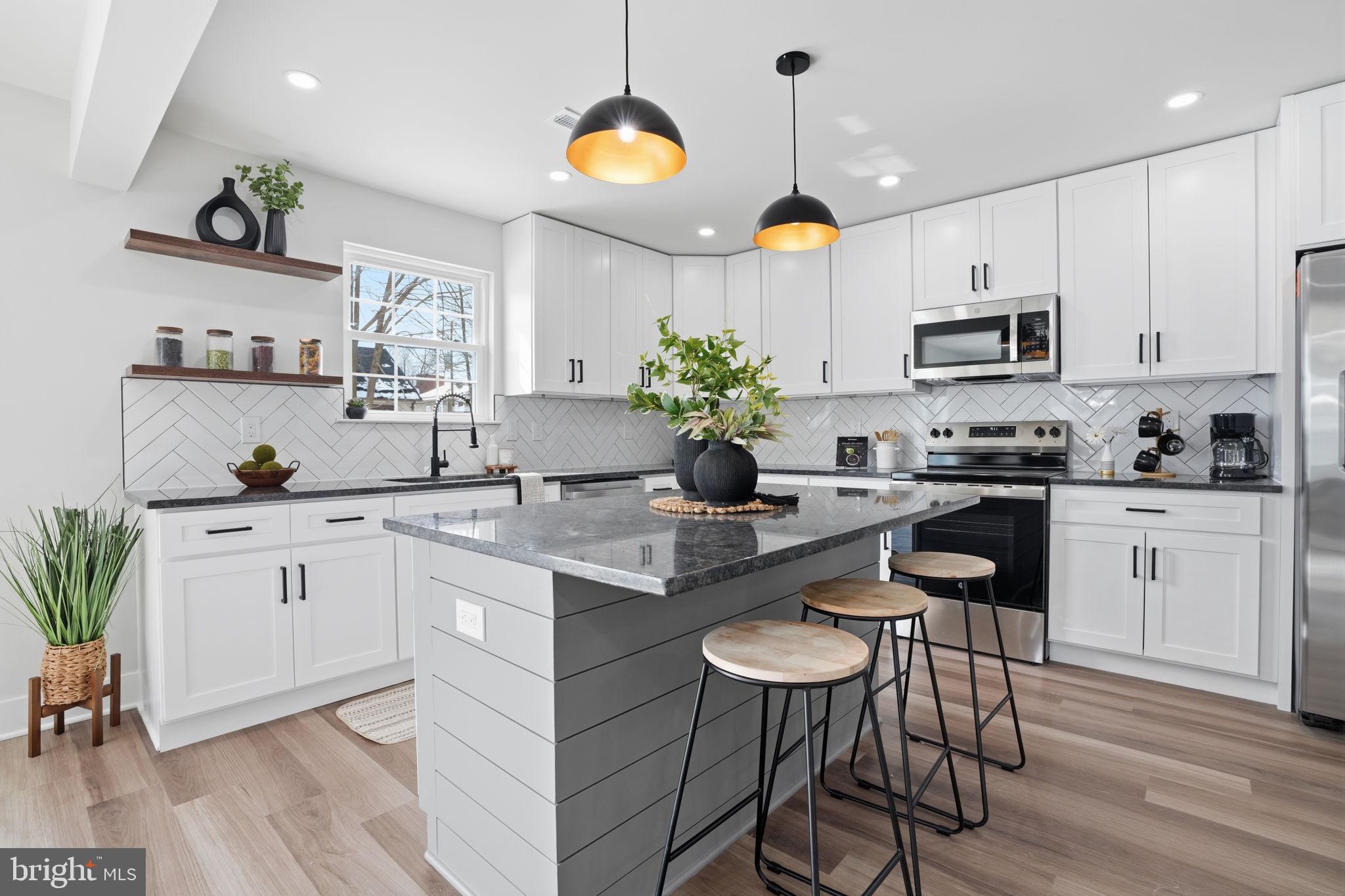 705 Merlin Street Bristol, PA 19007 - Photo 13 of 37