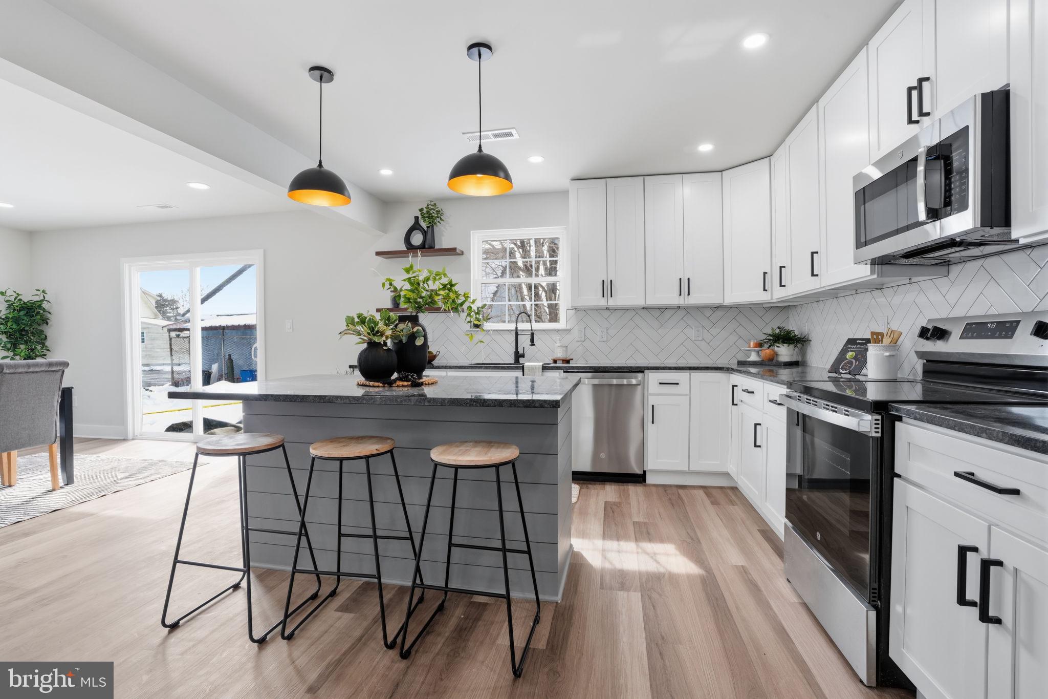 705 Merlin Street Bristol, PA 19007 - Photo 19 of 37