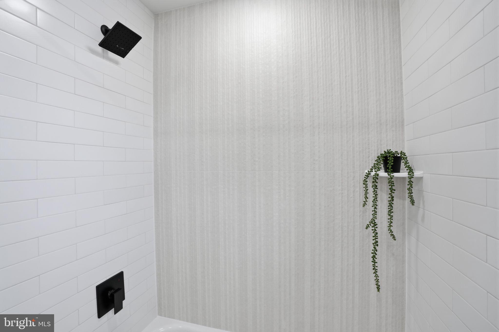 705 Merlin Street Bristol, PA 19007 - Photo 32 of 37 Upstairs hall full bath