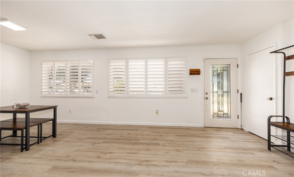 870 Falcon Lane Redlands, CA 92374 - Photo 6 of 16