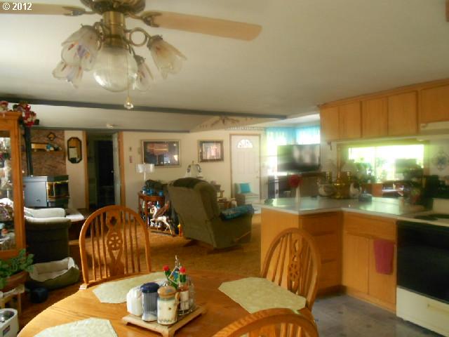 8330 King Road Grand Ronde, OR 97347 - Photo 4 of 14