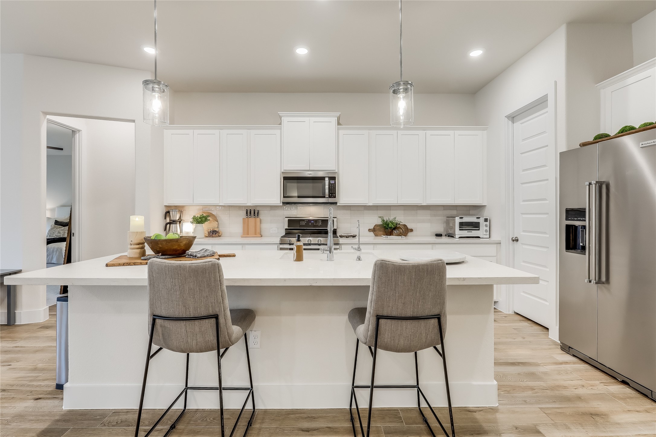 8400 Skytex Street Austin, TX 78744 - Photo 11 of 37