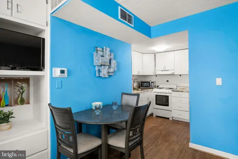 $299,900 | 10900 Coastal Highway, Unit 910, Ocean City, MD 21842
