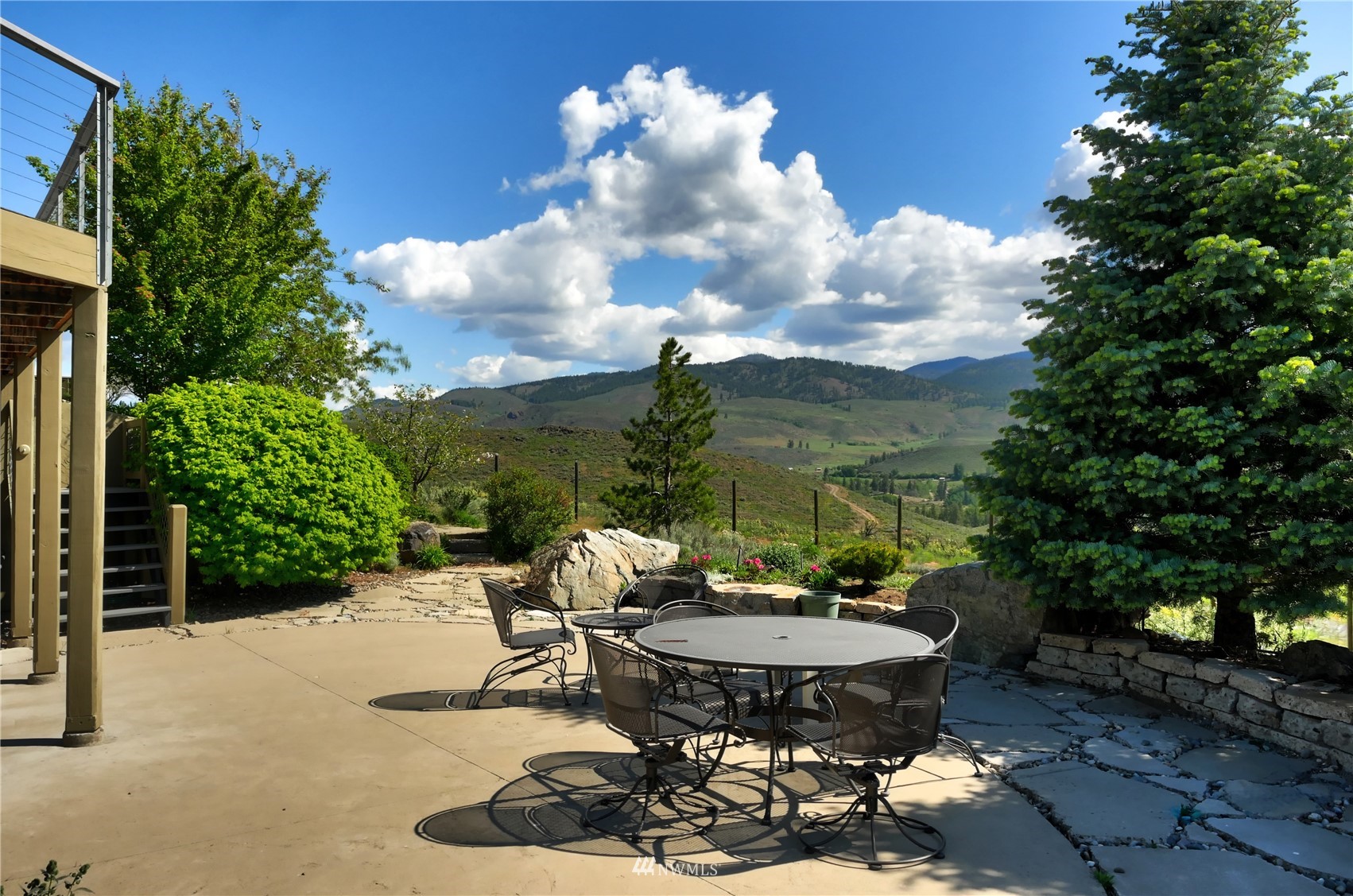3 Chewuch Heights Road Winthrop, WA 98862 - Photo 8 of 38 Gallery Image 8