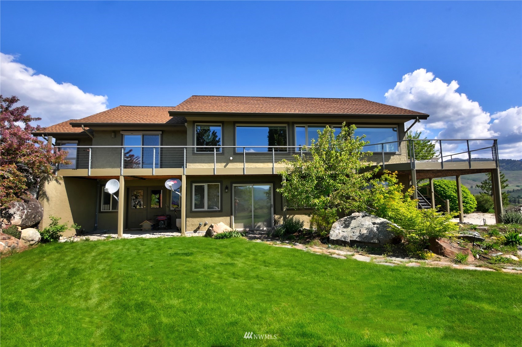 3 Chewuch Heights Road Winthrop, WA 98862 - Photo 10 of 38 Gallery Image 10