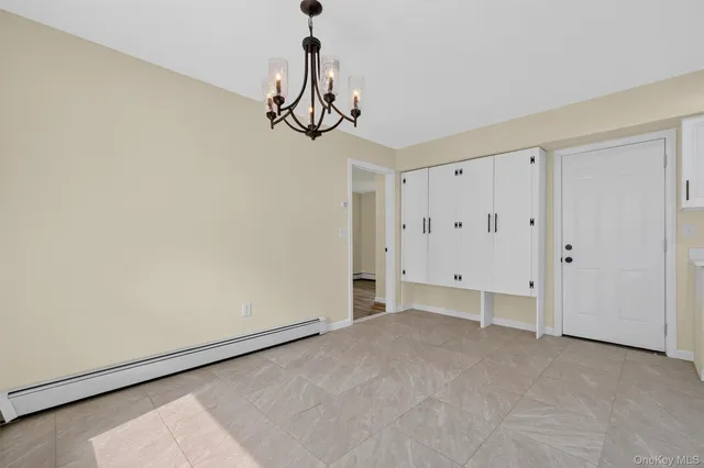 $555,000 | 7 Penny Lane, Marlboro, NY 12542