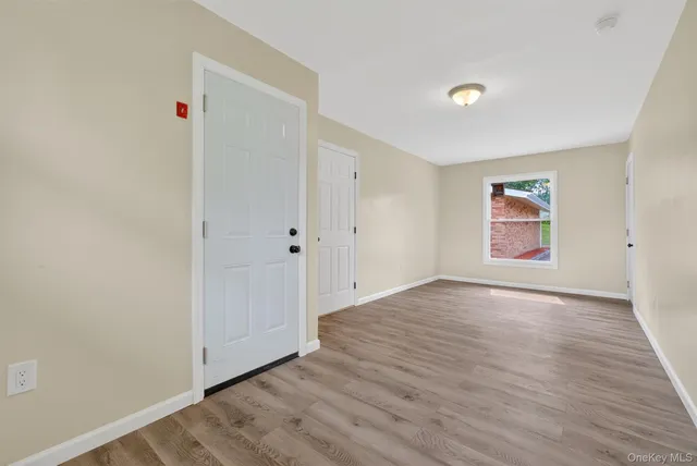 $555,000 | 7 Penny Lane, Marlboro, NY 12542