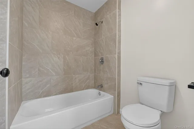 $555,000 | 7 Penny Lane, Marlboro, NY 12542