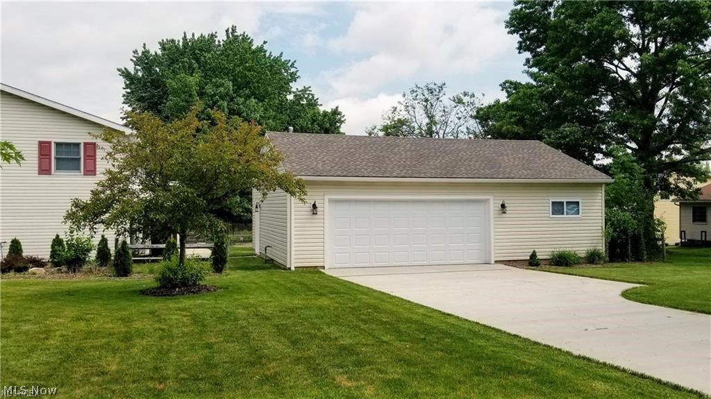 1249 Jacoby Road Akron, OH 44321 - Photo 14 of 27