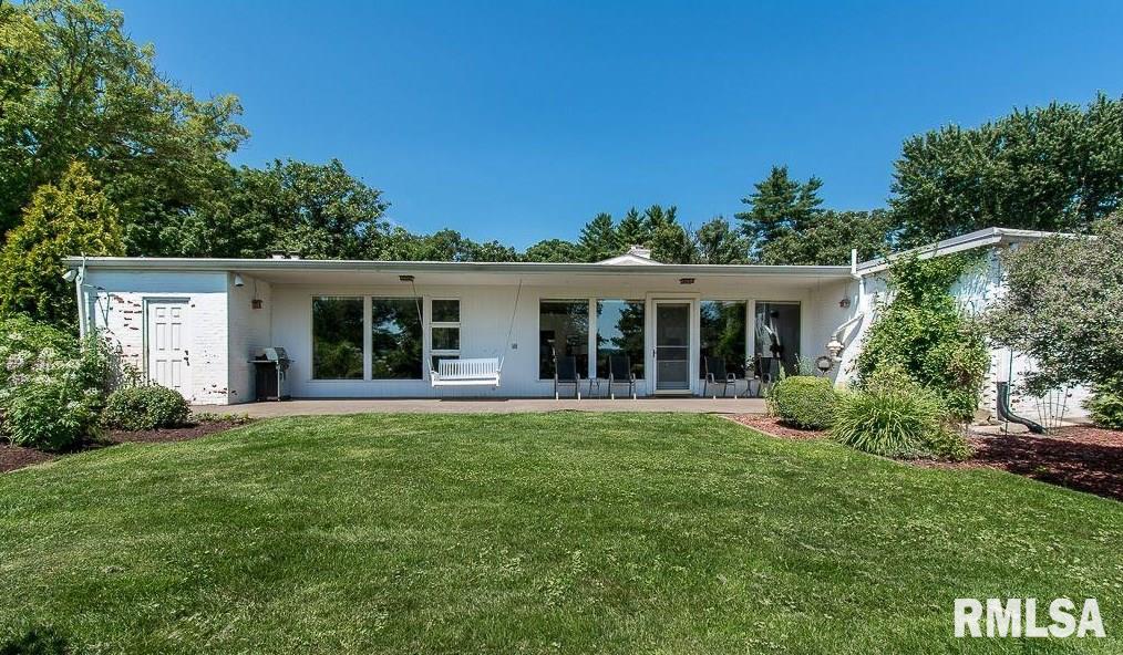 3752 47th St Drive Moline, IL 61265 - Photo 33 of 37