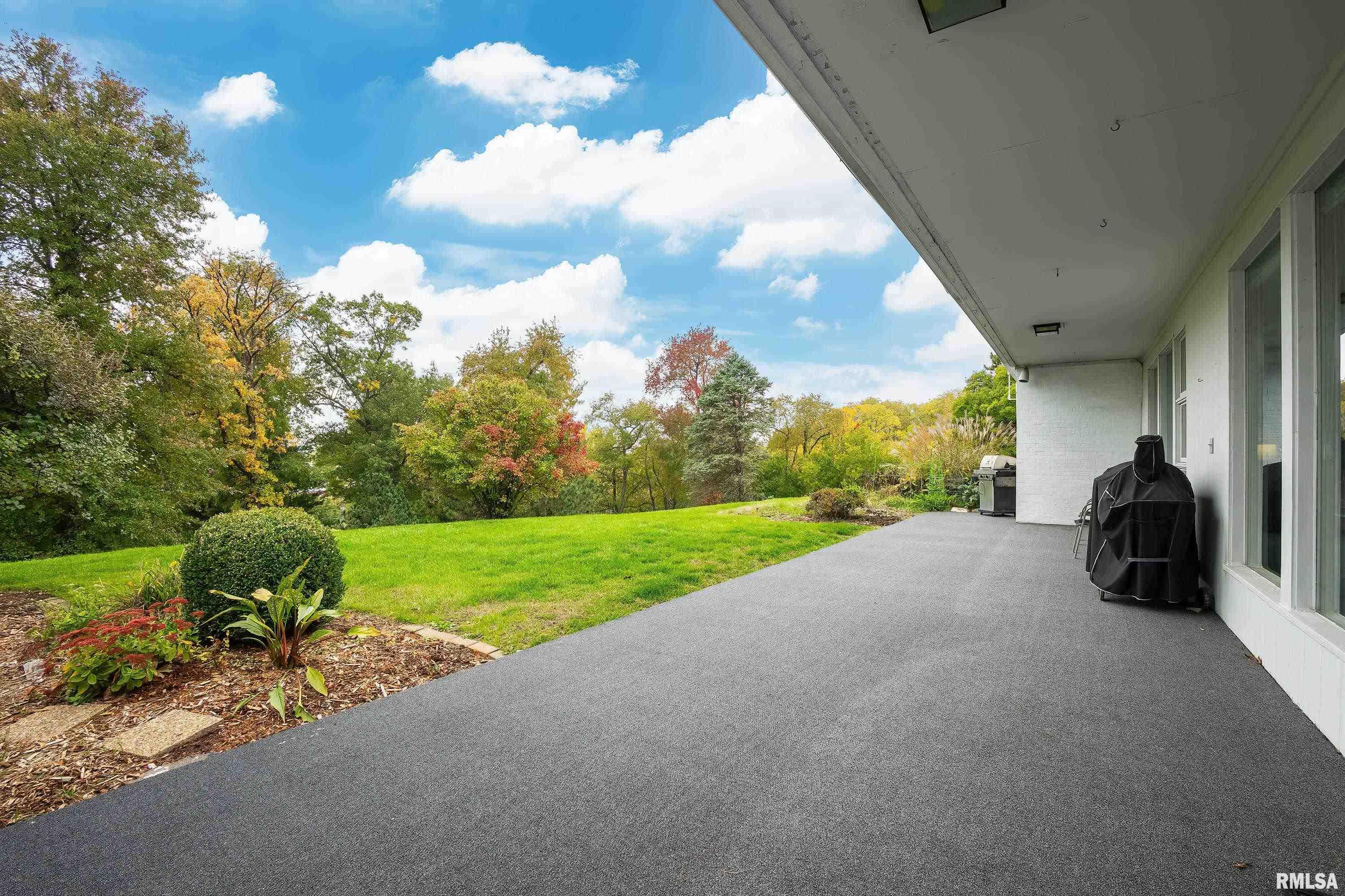 3752 47th St Drive Moline, IL 61265 - Photo 36 of 37