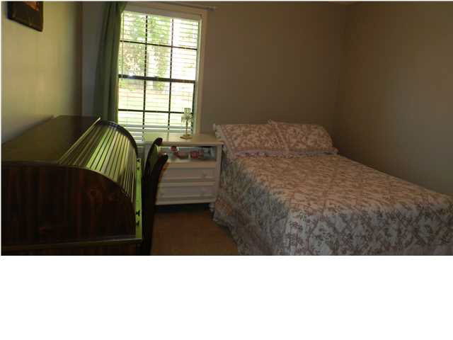 167 Fern Valley Road Brandon, MS 39042 - Photo 12 of 17 Secondary Bedroom 2
