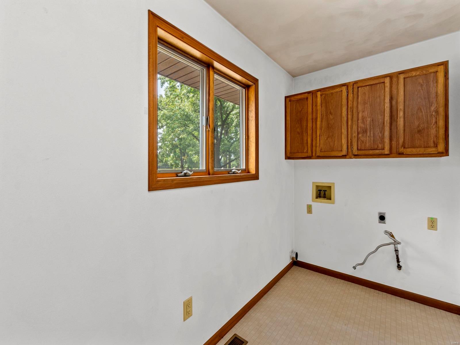 1935 Lebanon Avenue Belleville, IL 62221 - Photo 28 of 70