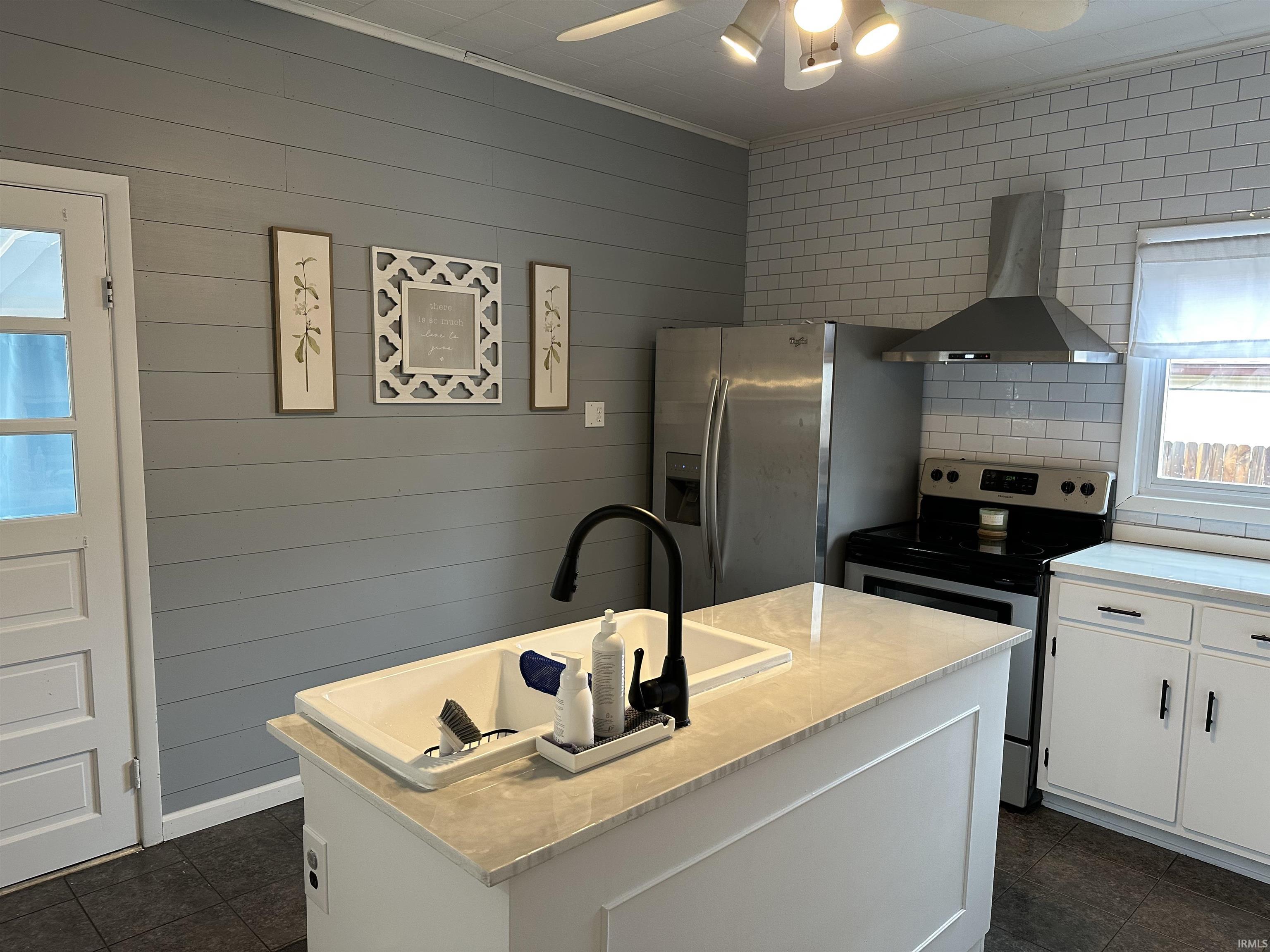 1409 Main Street Vincennes, IN 47591 - Photo 7 of 16