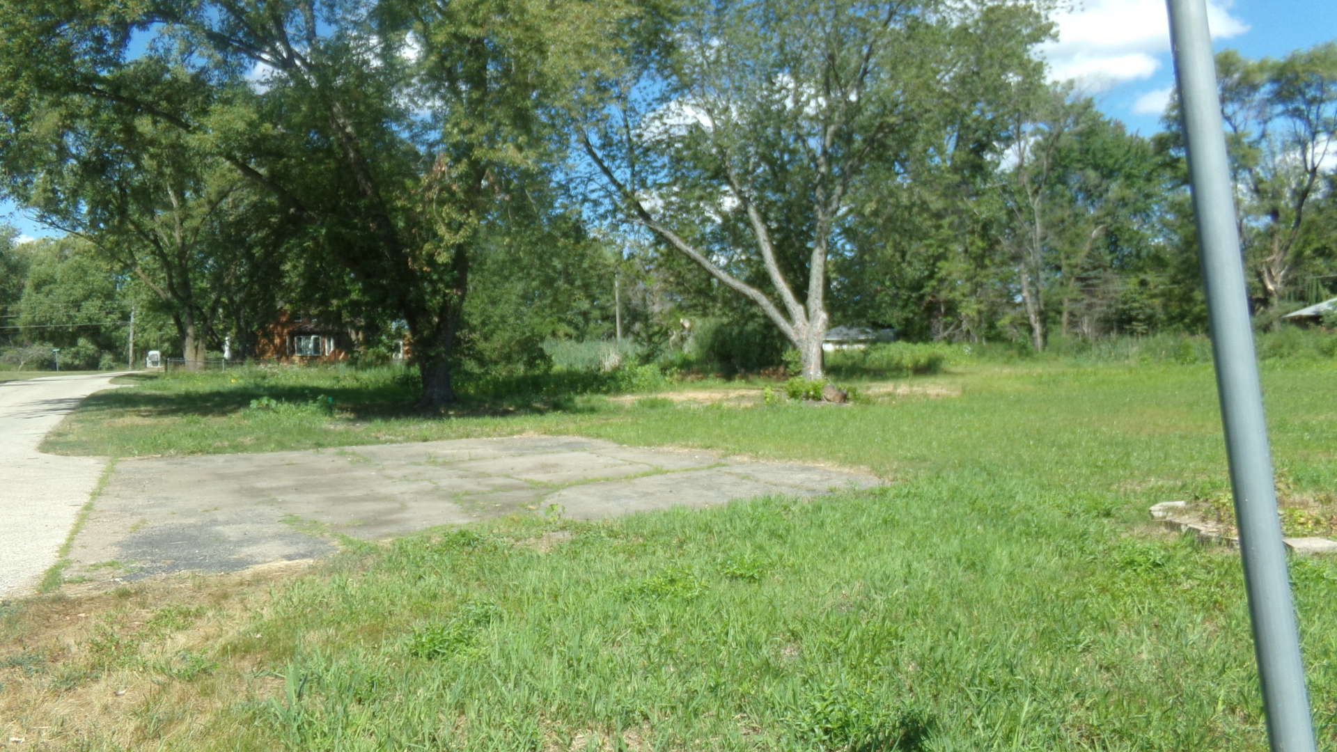 300 Knollwood Road Ingleside, IL 60041 - Photo 3 of 4 a view of outdoor space with trees all around