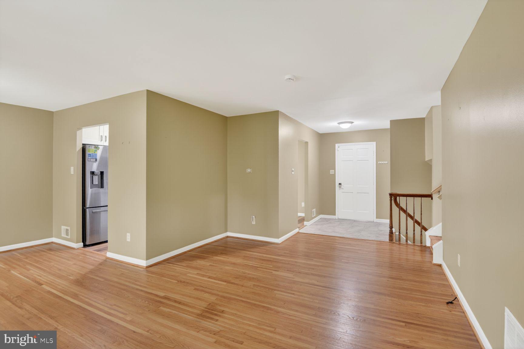 15800 Kerr Road Laurel, MD 20707 - Photo 8 of 58 REAL Hardwood Floors