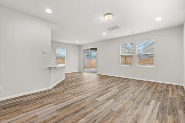 $324,000 | 112 Elm Br Trail, Taylor, TX 76574