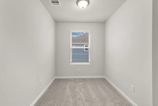 $324,000 | 112 Elm Br Trail, Taylor, TX 76574