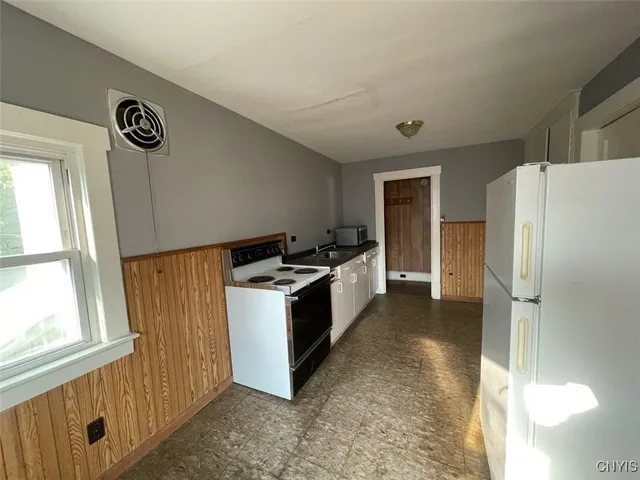 $114,500 | 55 1/2 North Helmer Avenue, Manheim, NY 13329