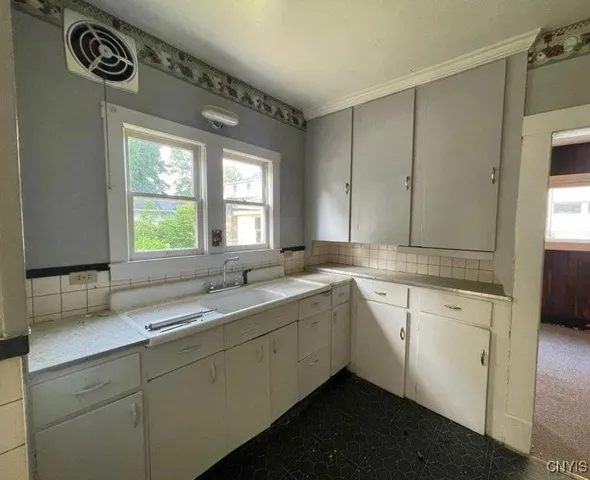 $114,500 | 55 1/2 North Helmer Avenue, Manheim, NY 13329