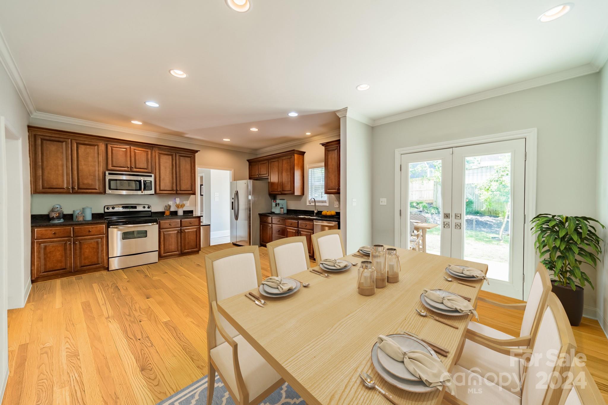 4701 Valley Stream Road Charlotte, NC 28209 - Photo 8 of 19 Gallery Image 8