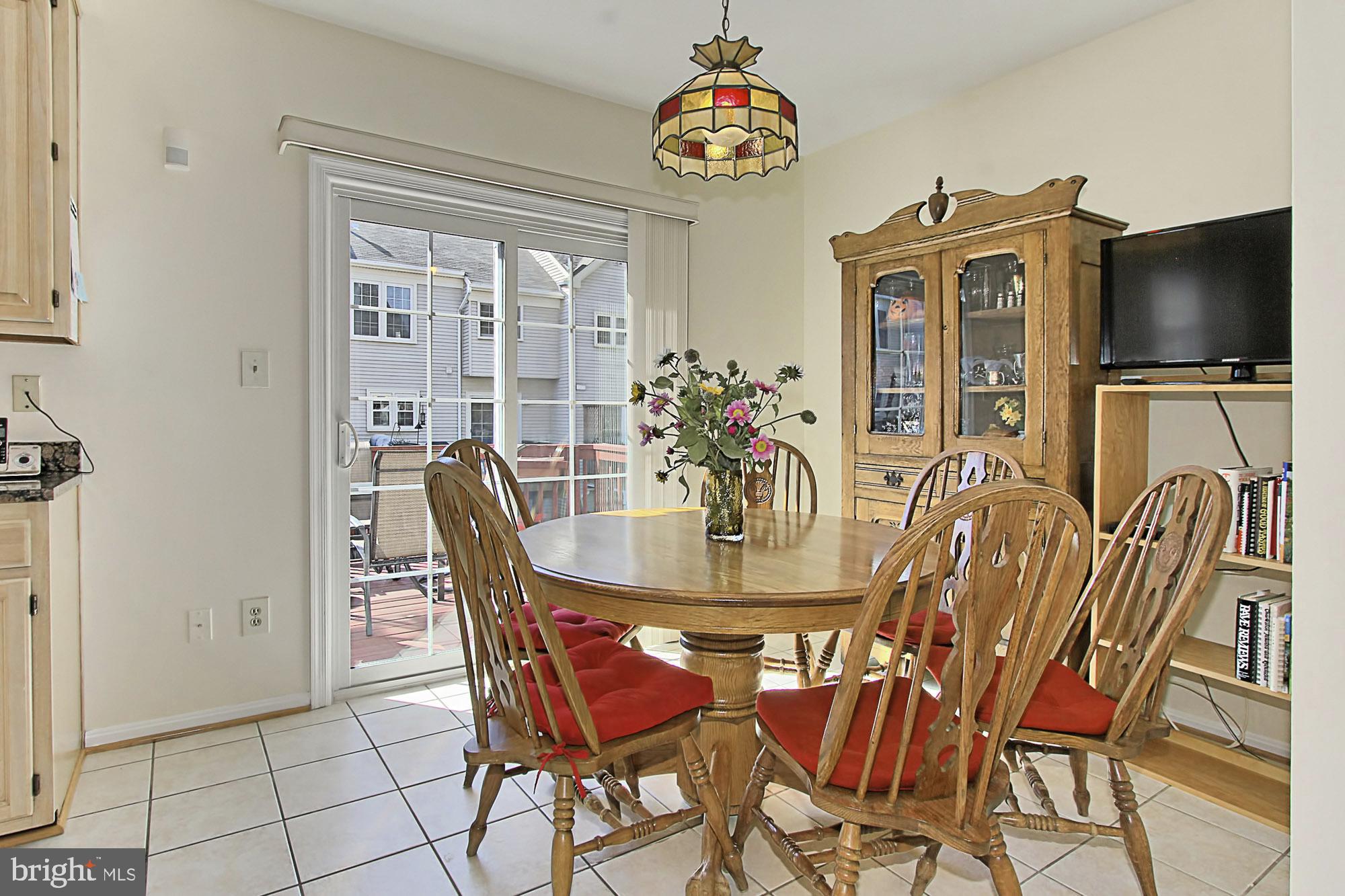 5817 Clapham Road Alexandria, VA 22315 - Photo 18 of 43