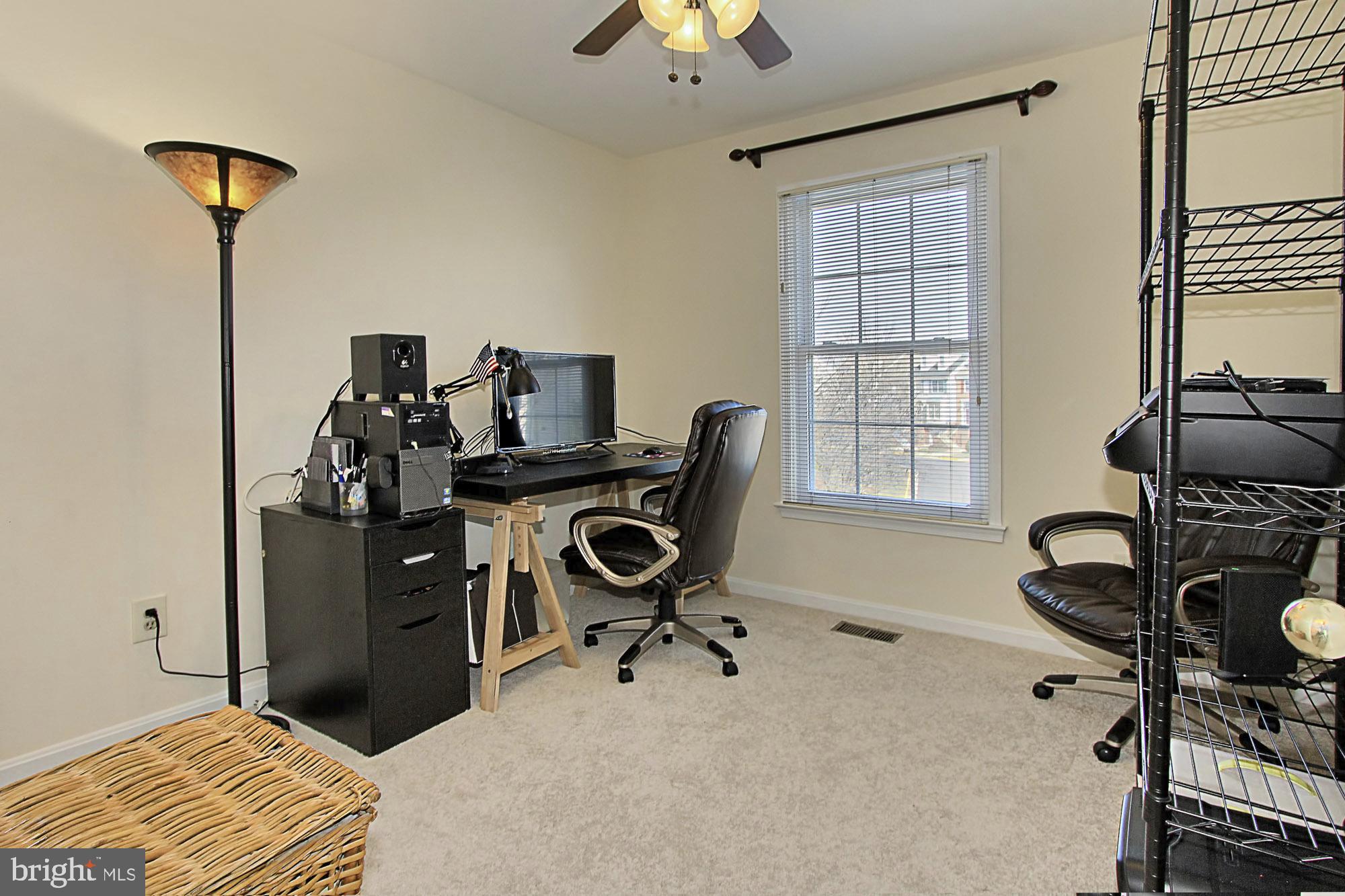 5817 Clapham Road Alexandria, VA 22315 - Photo 28 of 43