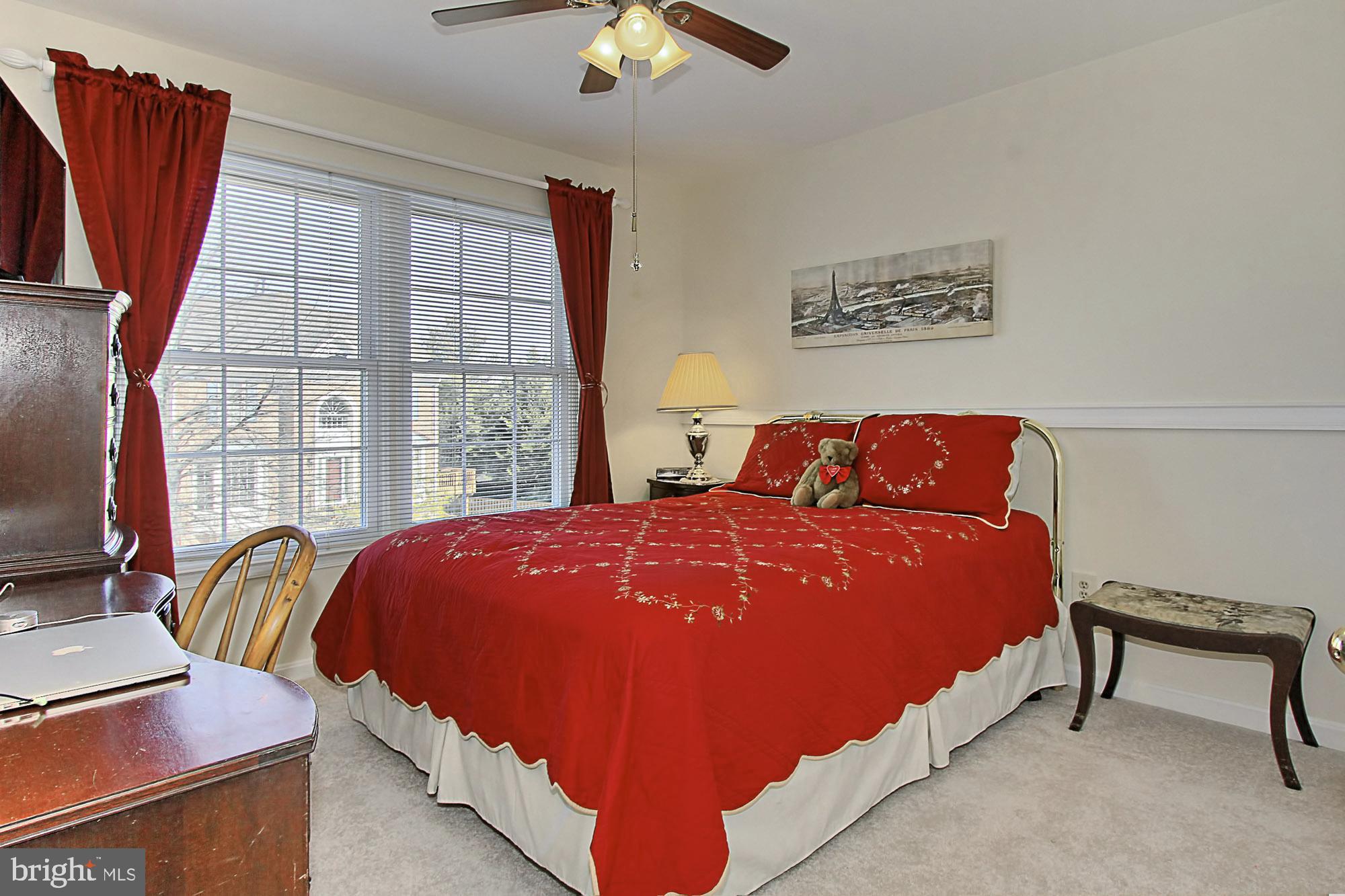 5817 Clapham Road Alexandria, VA 22315 - Photo 29 of 43