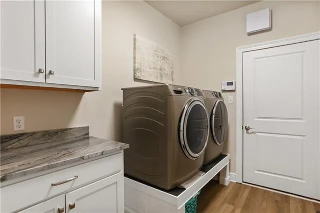 $670,000 | 832 Manor Lane, Covington, LA 70433