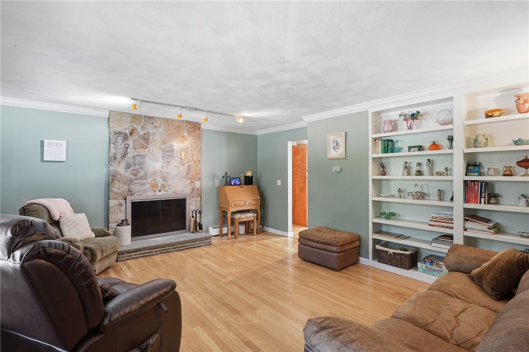 39 Kiley Way Coventry, RI 02816 - Photo 14 of 50 Gallery Image 14