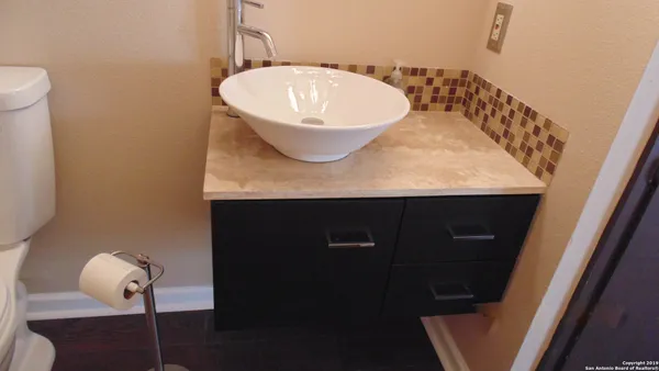 $1,375 | 11750 Spring Club Drive, San Antonio, TX 78249