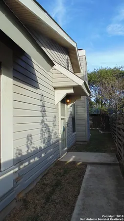 $1,375 | 11750 Spring Club Drive, San Antonio, TX 78249