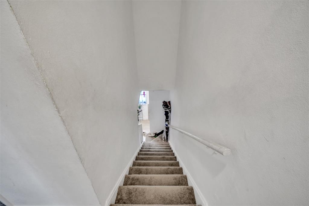 1732 West 72nd Street, Unit 1732 Hialeah, FL 33014 - Photo 24 of 58 a view of entryway