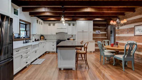 $850,000 | 17605 Buzzard Roost Road, Cannelton, IN 47520