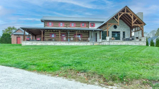 $995,000 | 17605 Buzzard Roost Road, Cannelton, IN 47520