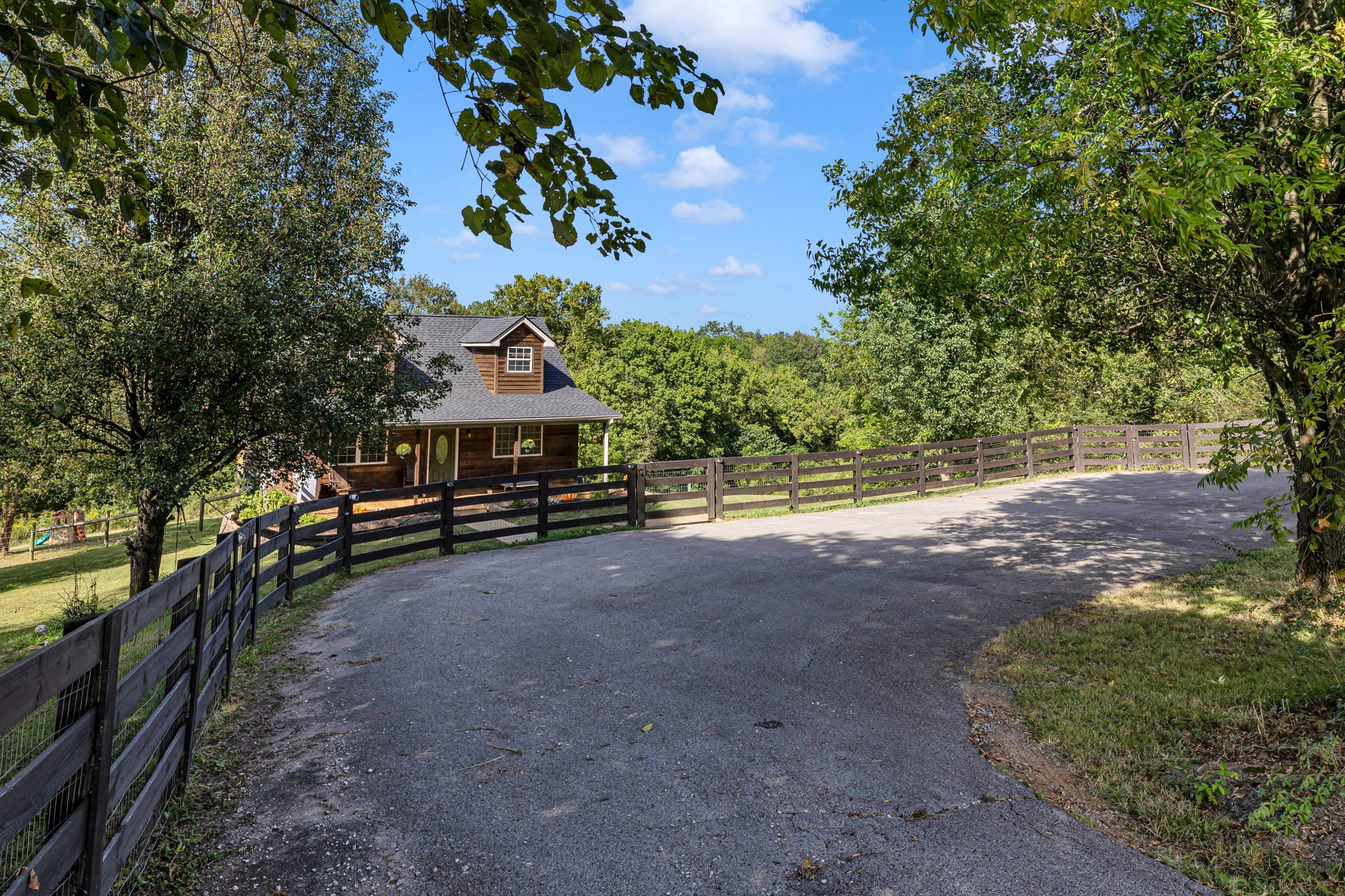 2188 Hicks Lane Columbia, TN 38401 - Photo 2 of 61 a view of a house with a yard