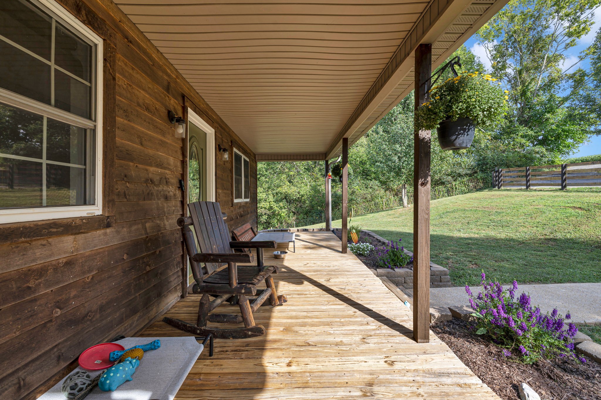 2188 Hicks Lane Columbia, TN 38401 - Photo 10 of 61 a patio with table and chairs and potted plants