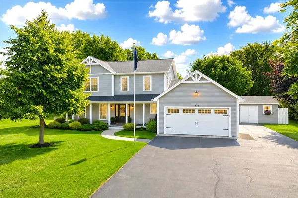 $369,900 | 522 Salt Road, Webster, NY 14580