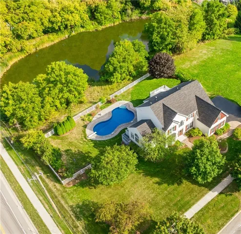 $795,000 | 2 Hamilton Road, Perinton, NY 14450