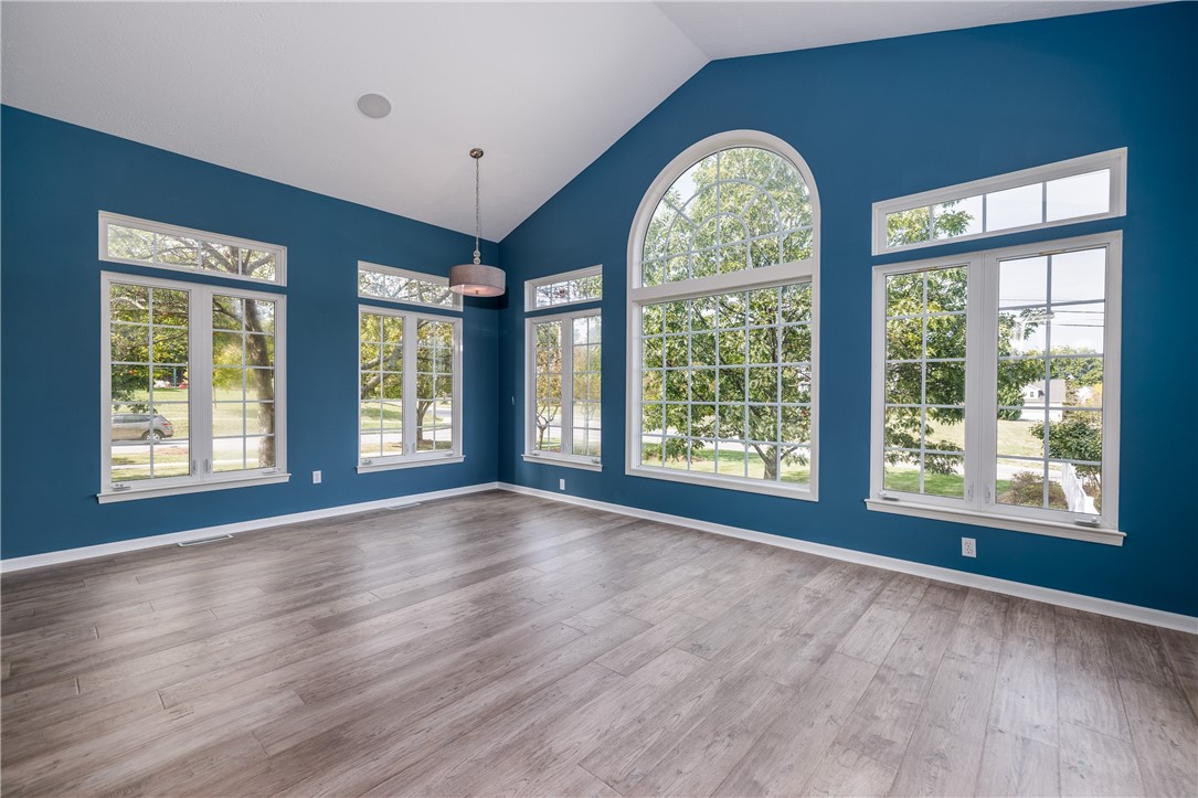 2 Hamilton Road Perinton, NY 14450 - Photo 13 of 39 Sunroom