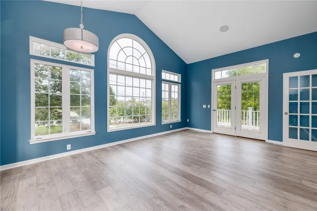 $795,000 | 2 Hamilton Road, Perinton, NY 14450