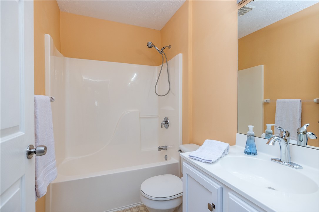 2 Hamilton Road Perinton, NY 14450 - Photo 22 of 39 Upstairs full bath