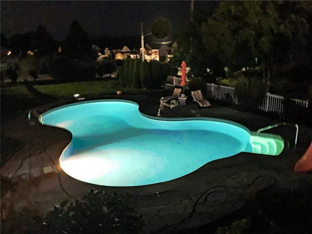 $795,000 | 2 Hamilton Road, Perinton, NY 14450