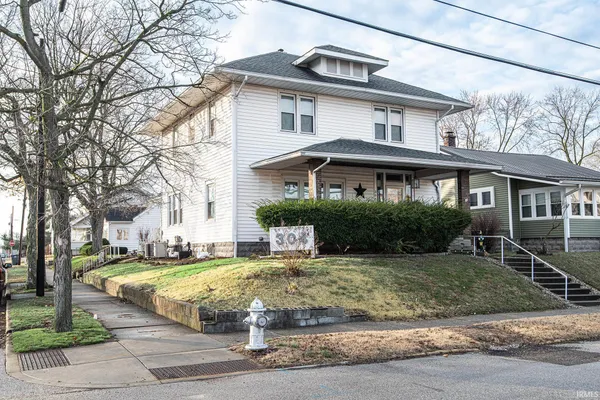 $200,000 | 304 South 9th Street, Vincennes, IN 47591