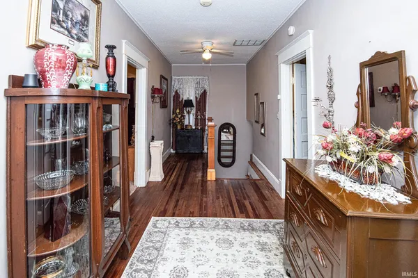$200,000 | 304 South 9th Street, Vincennes, IN 47591