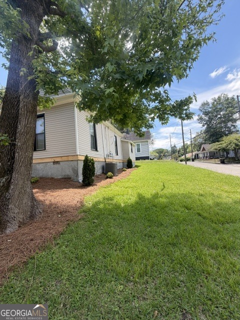 64 Wesley Street, Unit B Newnan, GA 30263 - Photo 4 of 11