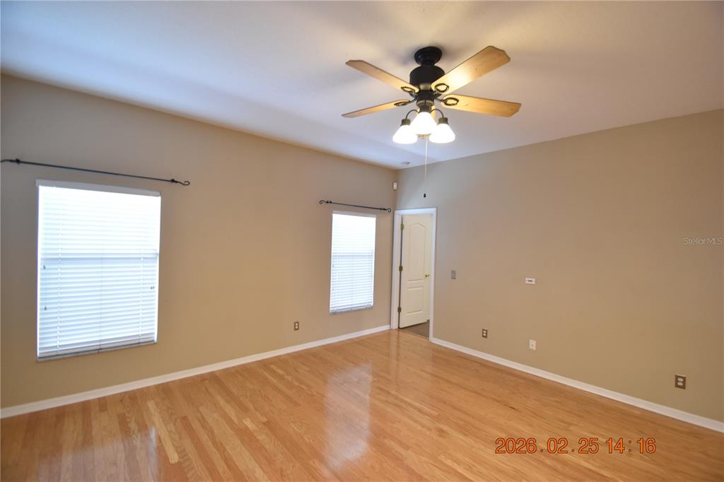 813 Parsons Pointe Street Seffner, FL 33584 - Photo 9 of 44