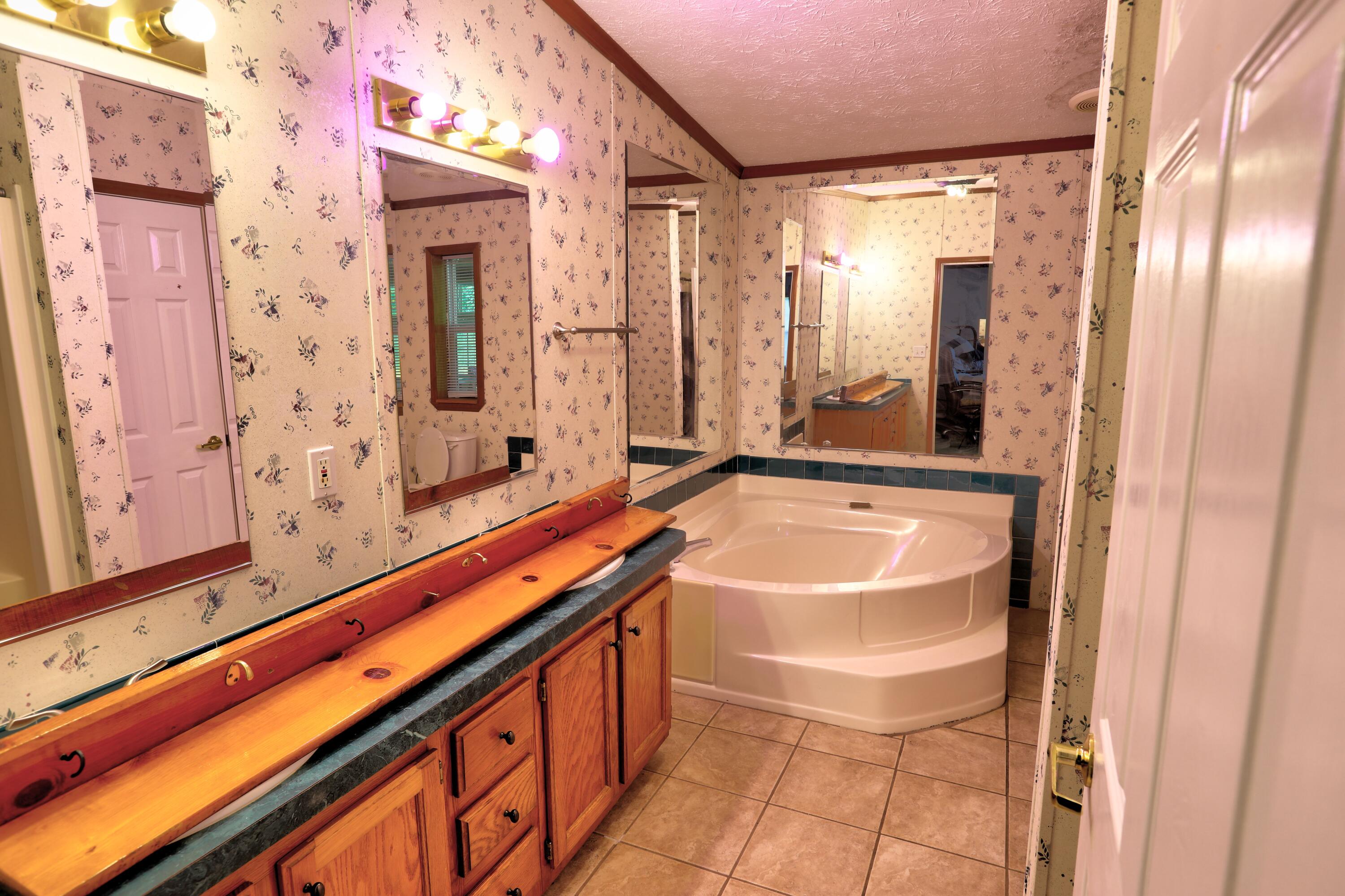 600 Billy Fork Road Irvine, KY 40336 - Photo 12 of 29 D49A5550_1_2_3_4