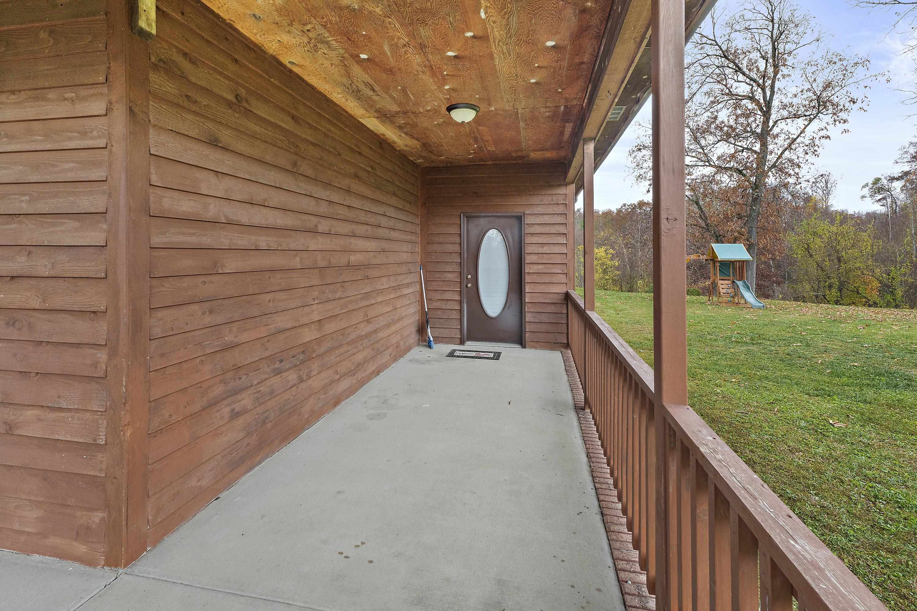 82 Woodcrest Road Grayson, KY 41143 - Photo 6 of 44