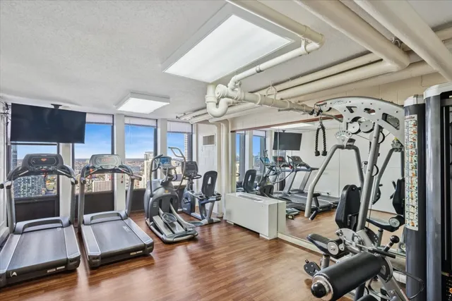 $239,000 | 100 East Walton Street, Unit 33A, Chicago, IL 60611